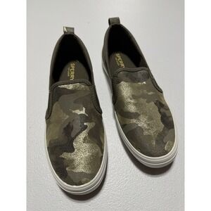 NWOT Sperry Womens 8.5 Crest Twin Gore Camo Slip On Sneakers Gold Accent Canvas